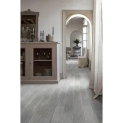 Gerflor Selbstklebender Vinylboden Senso Rustic AS Kola -Wenko Astra Geschaft 0309 senso rusticas kola 1