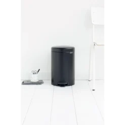 Brabantia Treteimer NewIcon 12 L Matt Black 8 Brabantia Treteimer NewIcon 12 L Matt Black -Wenko Astra Geschaft 13741 BrabantiaTreteimer 4
