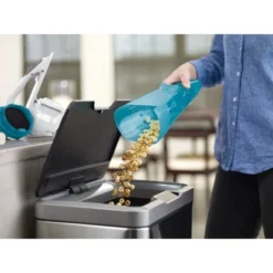 Black & Decker Black+Decker 2-in1 Akku-Handstaubsauger Dustbuster WDA315J 10,8 V -Wenko Astra Geschaft 305563 2012 wda315j f2