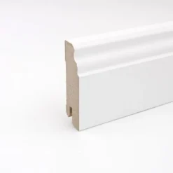 Sockelleiste White&Black Stil Weiß 70 Mm X 18 Mm Länge 2400 Mm