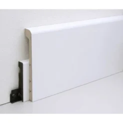 FN Neuhofer Sockelleiste FU138K FN Cut-Pro MDF Dekor Weiß 26 X 138 X 2.400 Mm -Wenko Astra Geschaft 9003719738142 4910 3