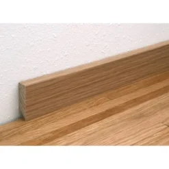 FN Neuhofer Sockelleiste S0402 Eiche Natur Lackiert 30 X 16 X 2.400 Mm -Wenko Astra Geschaft 9003719885648 4910 3