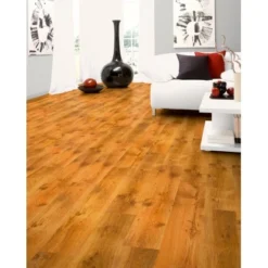 Laminatboden Sutter Eiche Rotbraun -Wenko Astra Geschaft e Swiss Krono Wohnzimmer 3